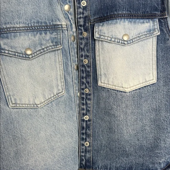 BLANK NYC Two-tone Cropped Denim Jean Jacket Size Large - Picture 9 of 12